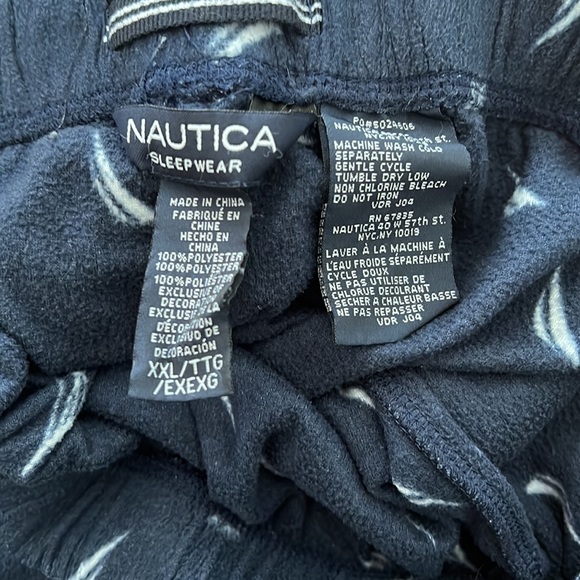 Men’s fleece sleep pants. In EUC and super soft. - Picture 2 of 2